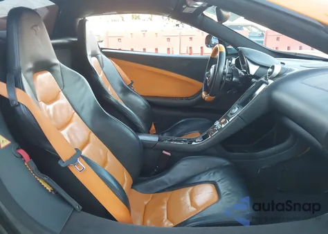 2016 Mclaren 650S z USA, uszkodzony, nr VIN SBM11FAA5GW006189